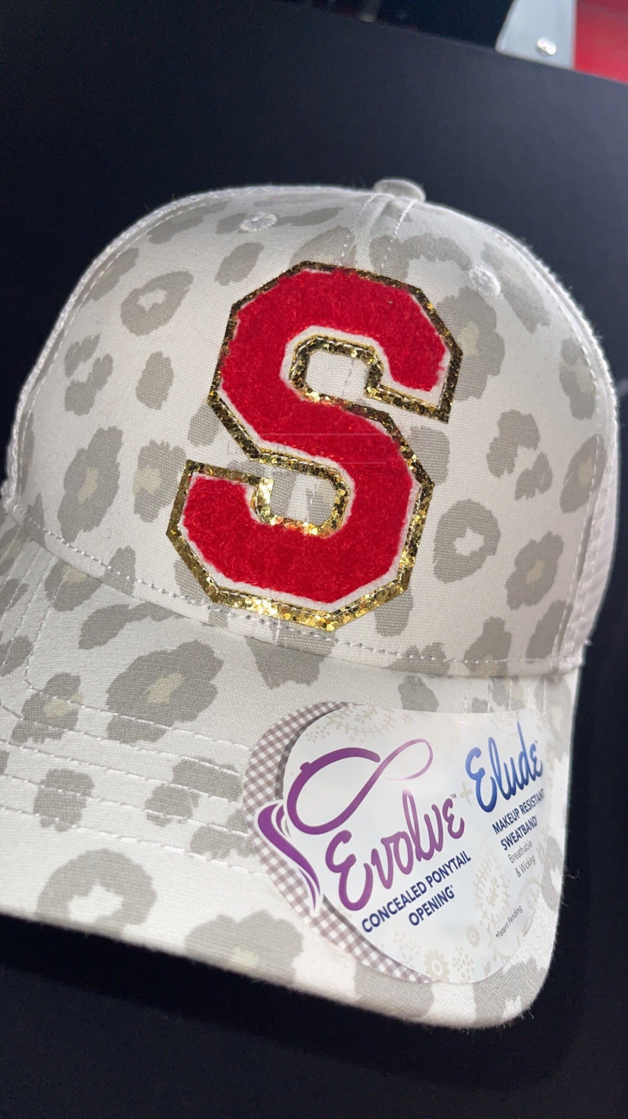 Women’s Leopard Concealed Pony Hat