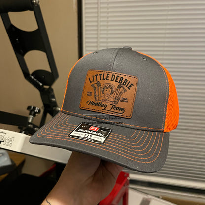 LITTLE DEBBIE - ADULT RICHARDSON 112 HAT - Charcoal/Neon Orange Hat Color
