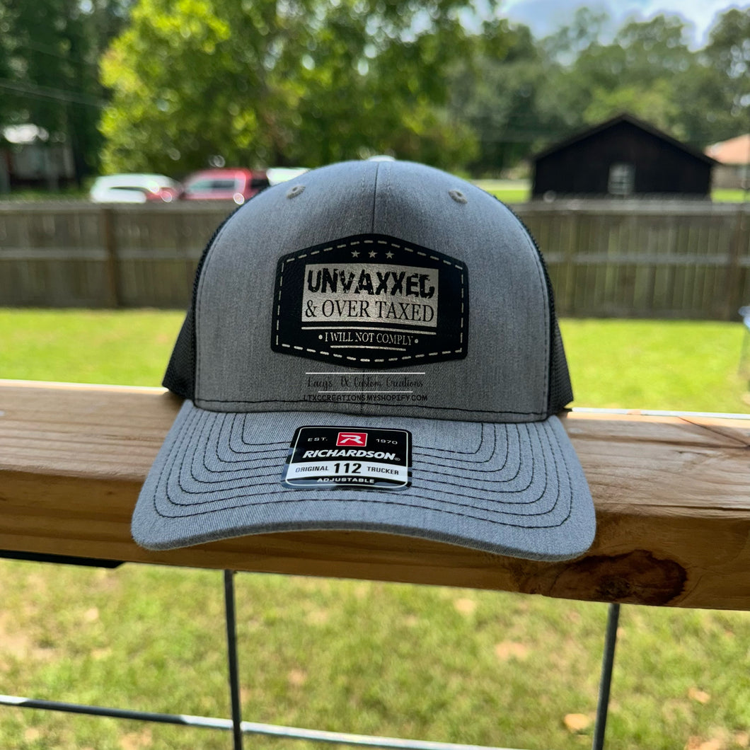 UNVAXXED & OVER TAXED -I WILL NOT COMPLY - ADULT RICHARDSON 112 HAT - Heather Grey/Black Hat color